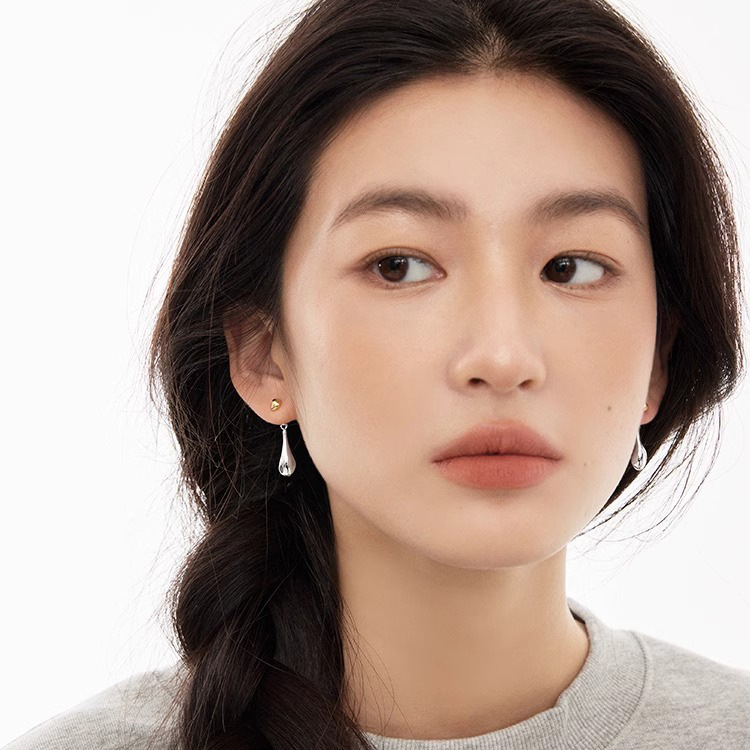 Bakrene kapljaste naušnice sa srebrnim premazom, nišni stil, za žene