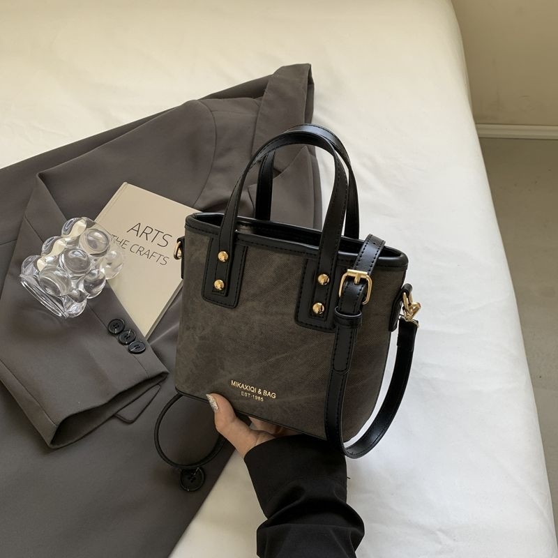 Ženska crossbody torba – stil urbane jednostavnosti, materijal PU, mini kvadratna torba, lansiranje: ljeto 2025, podstava: poliester