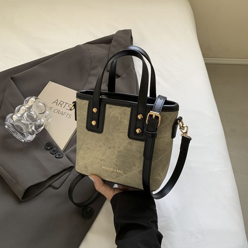 Ženska crossbody torba – stil urbane jednostavnosti, materijal PU, mini kvadratna torba, lansiranje: ljeto 2025, podstava: poliester