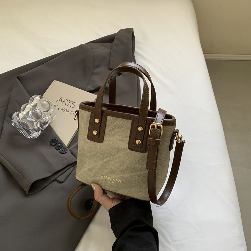 Ženska crossbody torba – stil urbane jednostavnosti, materijal PU, mini kvadratna torba, lansiranje: ljeto 2025, podstava: poliester