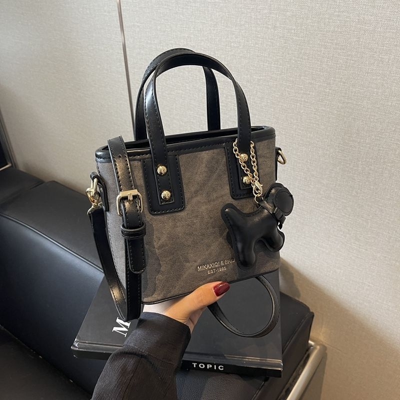Ženska crossbody torba – stil urbane jednostavnosti, materijal PU, mini kvadratna torba, lansiranje: ljeto 2025, podstava: poliester