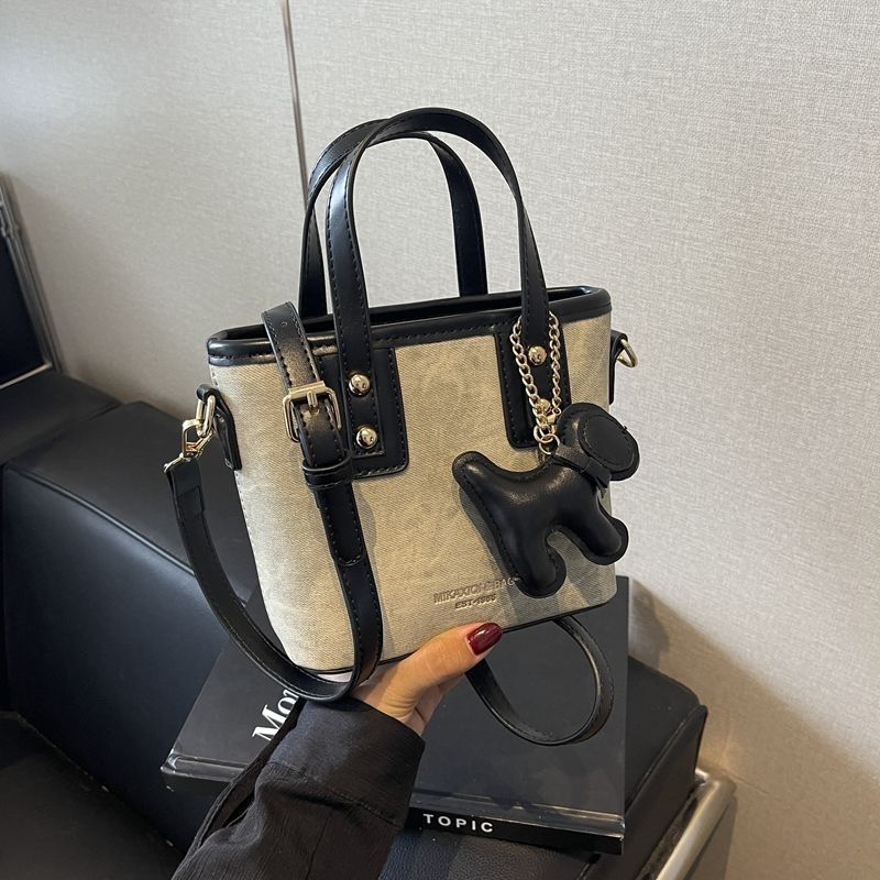 Ženska crossbody torba – stil urbane jednostavnosti, materijal PU, mini kvadratna torba, lansiranje: ljeto 2025, podstava: poliester