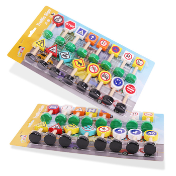 Mediniai konstravimo blokeliai ankstyvajai ugdymui: miesto eismo ženklai ir šviesoforai saugumui (0–3 metai, 0–38 vnt., vandens pagrindo dažai, be elektros)