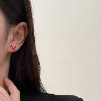 Cercei — cercei cu fluture tridimensional, negru și alb, eleganți și minimalist; cupru; electroplatare; stil natural; proaspăt și dulce