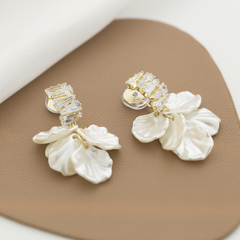 Обици за жени: пластмаса/смола, клипс за уши с мотив москитна спирала, електроплатирани, свежи и сладки