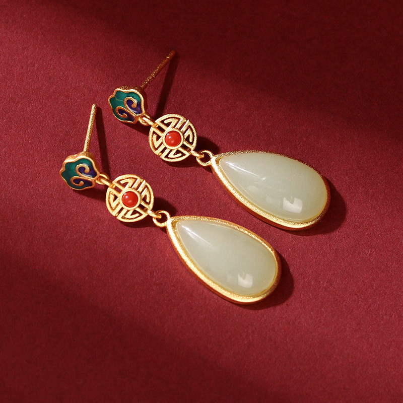 Naušnice s drevnom zlatnom ugradnjom, imitacija Hetian jade, oblako-oblikovana smola, retro stil, srebrni čepić (Materijal: Bakar; Brand: Amunie; Stil: Kina Vjetar; Obrada: Elektroplatiranje; Kategorija: Naušnice)