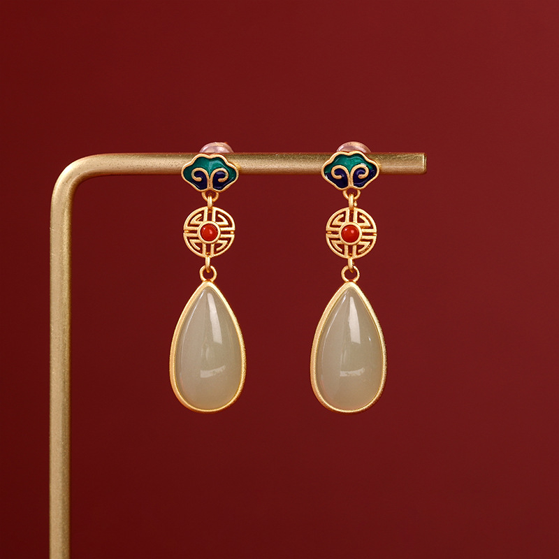 Naušnice s drevnom zlatnom ugradnjom, imitacija Hetian jade, oblako-oblikovana smola, retro stil, srebrni čepić (Materijal: Bakar; Brand: Amunie; Stil: Kina Vjetar; Obrada: Elektroplatiranje; Kategorija: Naušnice)