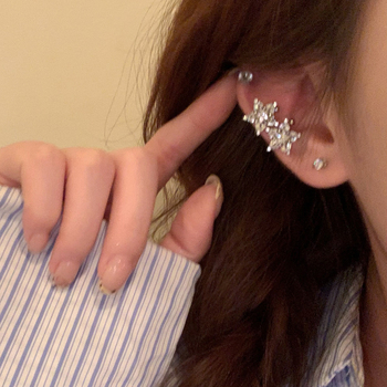 Moon Shadow Унисекс U-образен ушен клип с дизайн двойна звезда, цинкова сплав, електроплатиран финиш