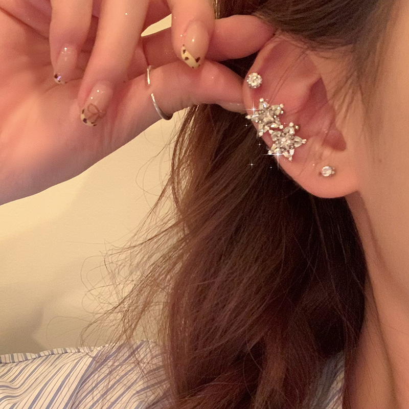 Moon Shadow Унисекс U-образен ушен клип с дизайн двойна звезда, цинкова сплав, електроплатиран финиш