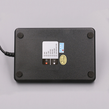 BY-1101 Kontaktus nélküli kártyaolvasó EM/ID (125 kHz) – 3–10 cm érzékelési távolság, 1–2 s olvasási idő