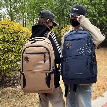 Planinski ruksak velikog kapaciteta, najlon materijal, mokro/suho odvajanje, PU podstava, unisex dizajn