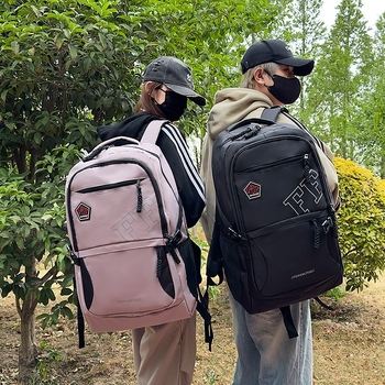 Planinski ruksak velikog kapaciteta, najlon materijal, mokro/suho odvajanje, PU podstava, unisex dizajn