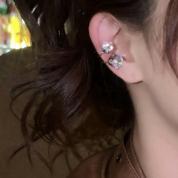 Трагус клип обеци, звездна форма, меден метал, микро настройка, за жени