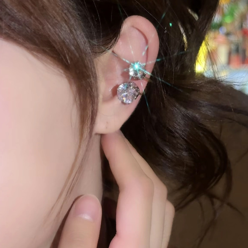 Трагус клип обеци, звездна форма, меден метал, микро настройка, за жени