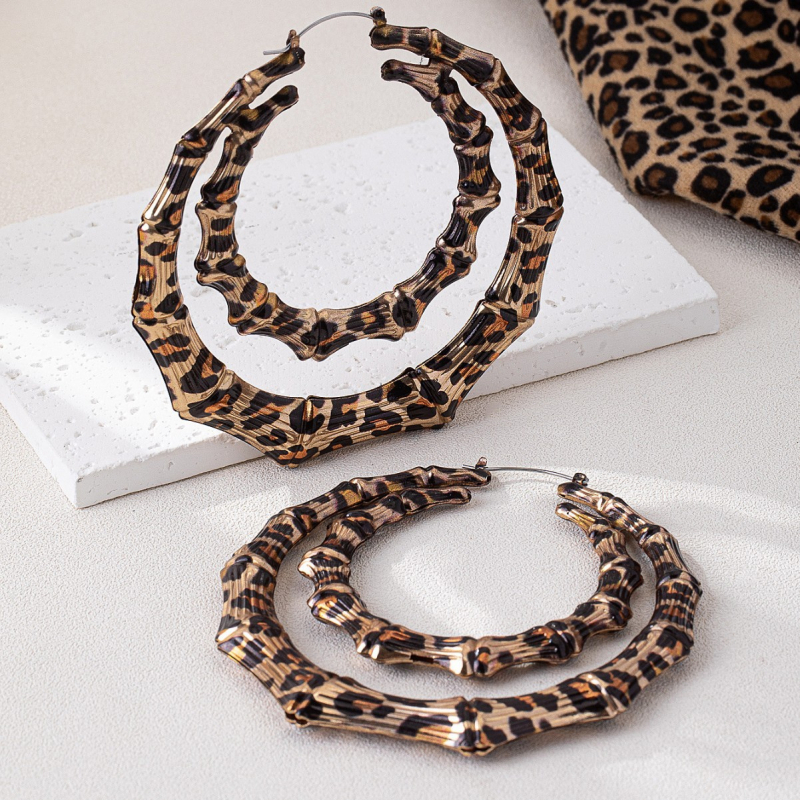 Cercei din aliaj, imprimeu leopard, formă geometrică, pentru femei