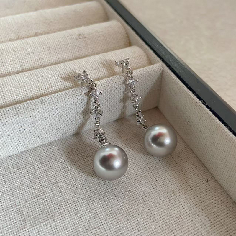 Clipsuri de urechi din cupru, geometrice, cu încrustare de perle – stil lux lejer