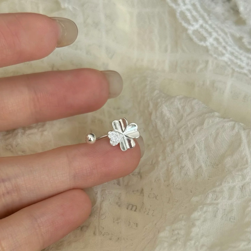 925 ασημένια σκουλαρίκια με τετράφυλλο φύλλο για γυναίκες – φυσικό στυλ, φρέσκο και γλυκό