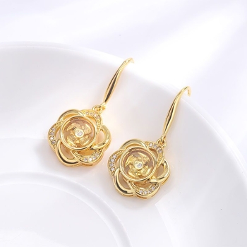 Cercei cu cârlig rotativ pentru urechi — floral, din cupru, placare electrolitică, stil Vânt Național, pentru femei
