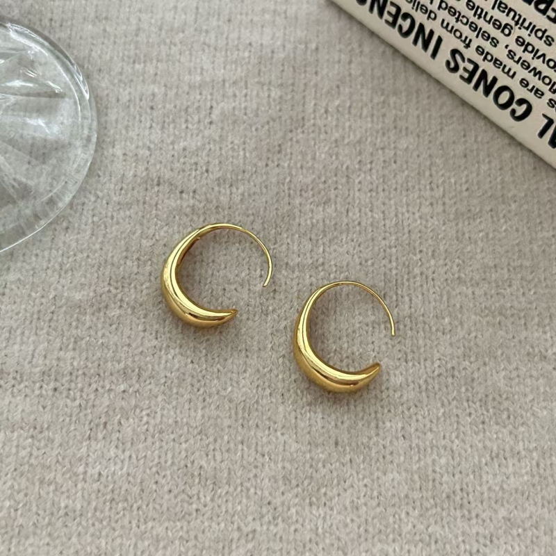 Γεωμετρικά σκουλαρίκια για γυναίκες – ακανόνιστος γεωμετρικός σχεδιασμός, χαλκός ως υλικό, στυλ ελαφρού πολυτελείας, τύπος γάντζου για τα αυτιά