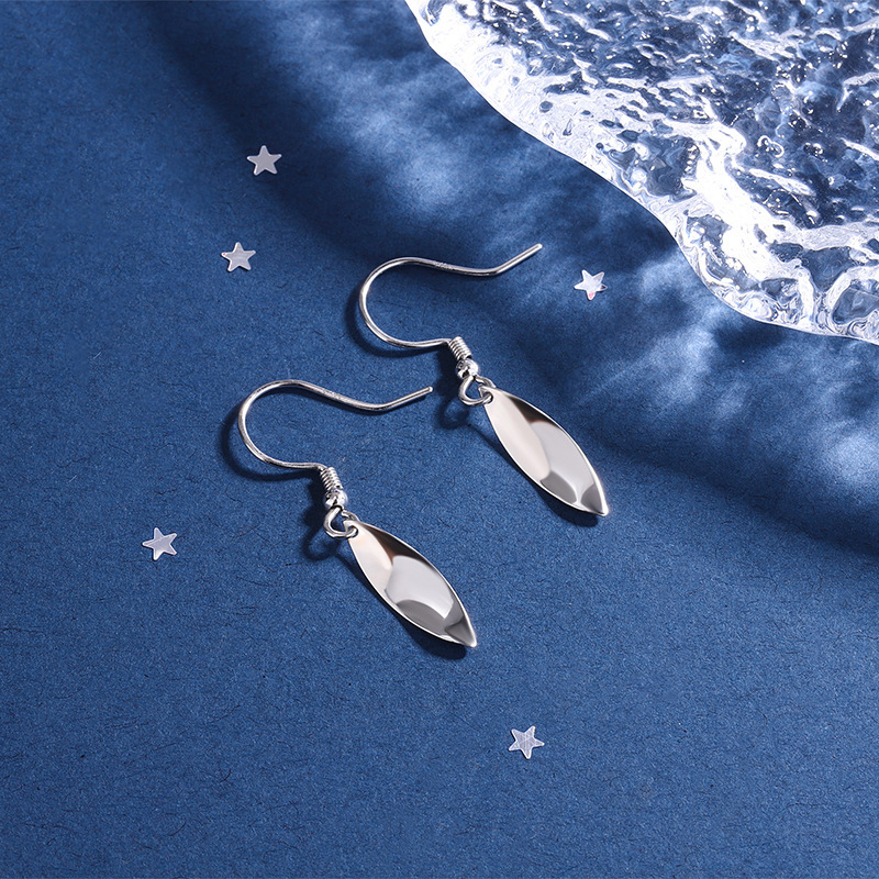 Ασημένια σκουλαρίκια με γάντζο για το αυτί 925, γεωμετρικός σχεδιασμός, βάρος 0,75 g