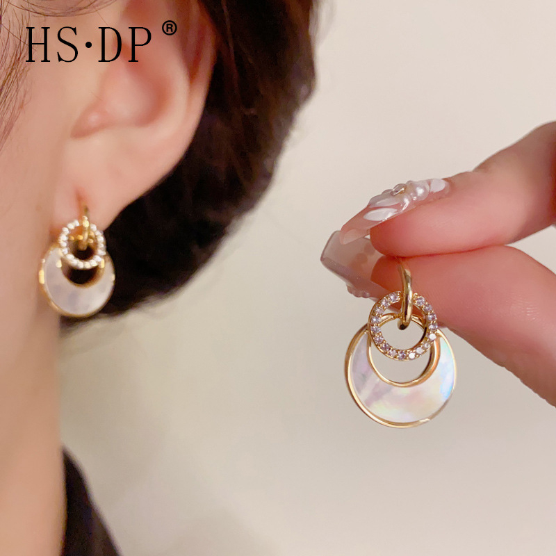 Korean Dupin meďové náušnice – Geometrický dizajn, pozlátené, pre ženy