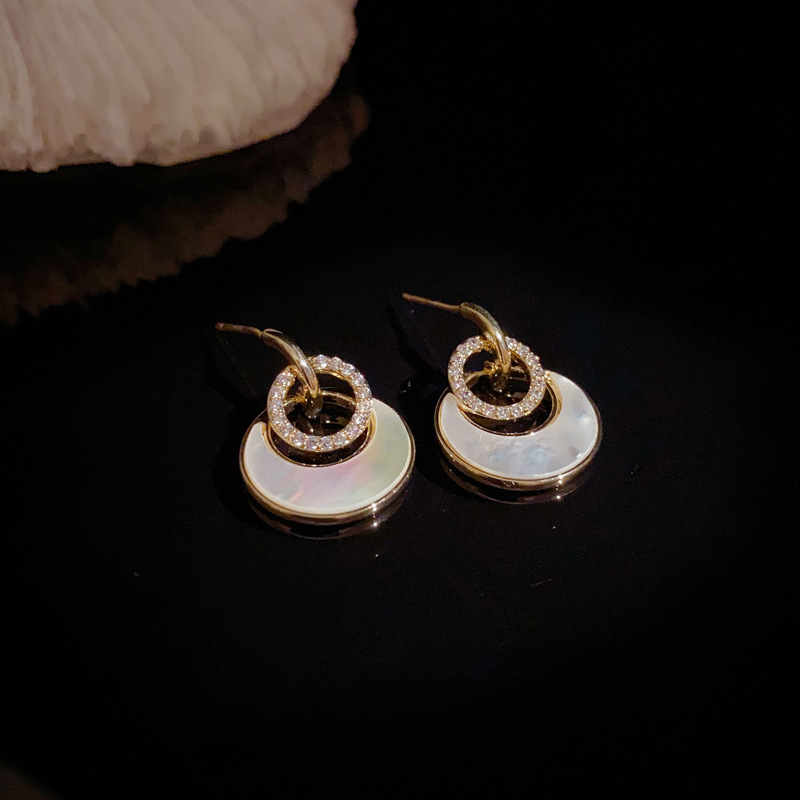 Korean Dupin meďové náušnice – Geometrický dizajn, pozlátené, pre ženy