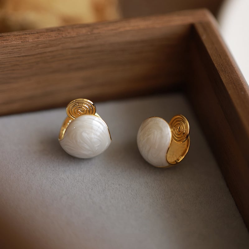 Клипсове за уши за жени от цинкова сплав, геометричен диск дизайн, покритие с капещо масло, без обици, стил Xiao Xiang Feng.