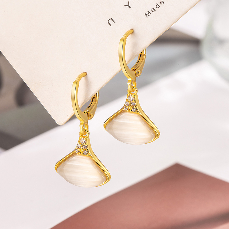 Cercei pentru femei, cupru, lux, finisaj diamantat, toamnă 2024