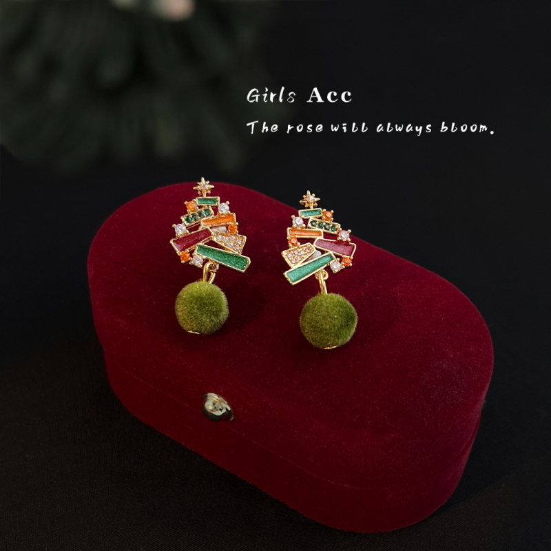 Geometrické náušnice z meďe s glazovanou kapkou smaltu s motívom vianočného stromčeka, 925 strieborné ušné kolíky, vianočný štýl, zima 2025