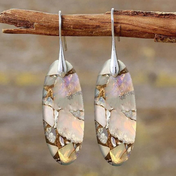 Обици – бохемски скъпоценни камъни, капковидна форма, лек лукс, дамски бижута