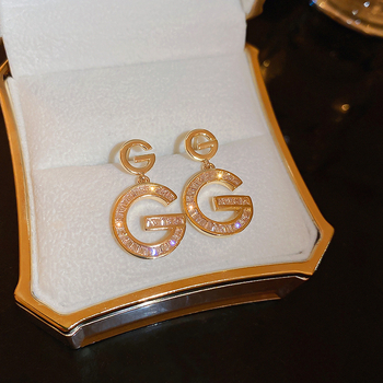Meďové náušnice so zirkónovou vložkou, dvojité písmeno G, štýl Fresh and Sweet, pre ženy