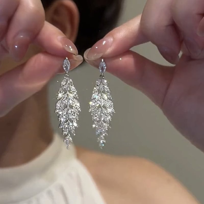 Cercei din cupru cu pietre montate, stil diamant, cu ciucuri lungi, pentru femei