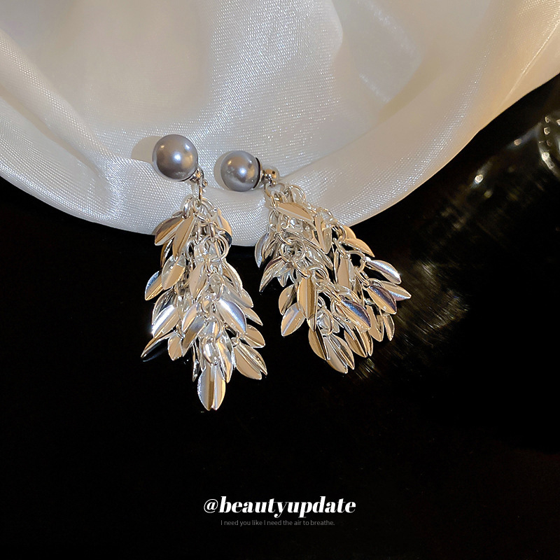 Náušnice – zliatina, dizajn listu, nerezová oceľová ihla, elektrolytický povrch, Zima 2023