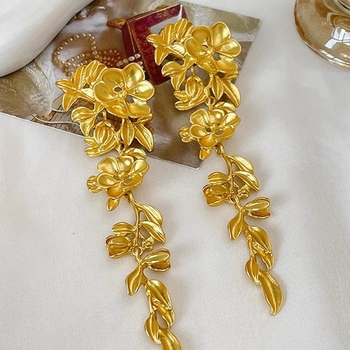 Náušnice s kvetinovým strapcom z meďe, elektroplatovanie, nehrdzavejúca oceľ, štýl ľahkého luxusu