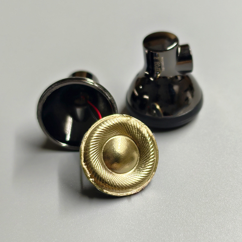 HiFi ενσύρματα ακουστικά τύπου in-ear με αποσπώμενο καλώδιο MMCX, 14,8 mm δυναμικοί οδηγοί, εύρος συχνοτήτων 20–20000 Hz, OFC καλώδιο 1,2 m, με μικρόφωνο