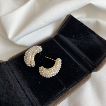 Cercei ammjoo, metal, design în formă de U, ace din cupru (Brand: ammjoo; Material: metal; Stil: U-shape; Material ac urechi: cupru)