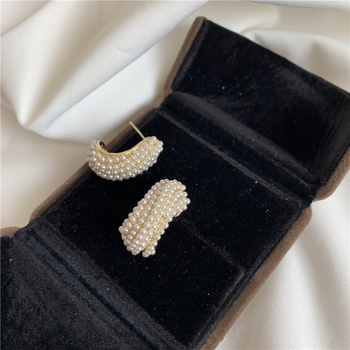 Cercei ammjoo, metal, design în formă de U, ace din cupru (Brand: ammjoo; Material: metal; Stil: U-shape; Material ac urechi: cupru)