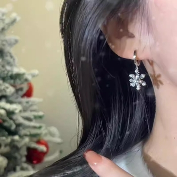 Cercei din cupru cu zirconiu – fulg de zăpadă rotativ, stil floare, iarnă 2024