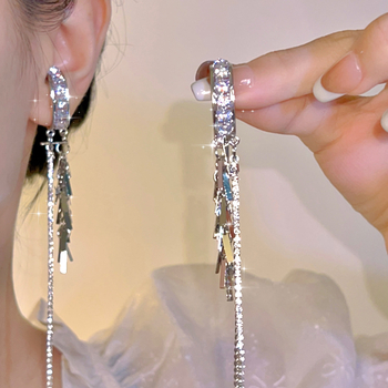 Cercei clip în formă de U cu perlă artificială, placare electrolitică, primăvara 2024