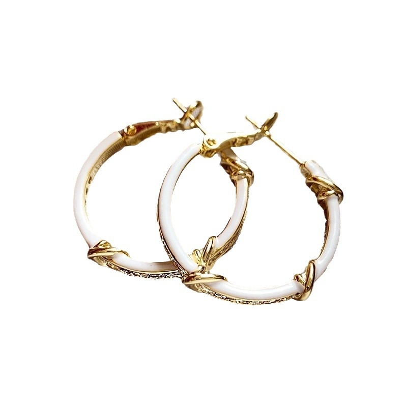 Naušnice Kaitin Jewelry s geometrijskim dizajnom i cirkonima, legura, luksuzni modni dodatak za žene