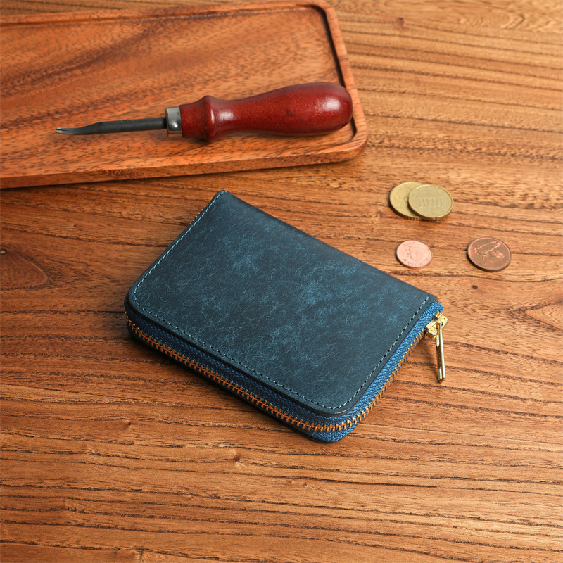 Cattleman kratki novčanik od kože prvog sloja teleće kože, s podstavom od prave kože, antibakterijski i otporan na habanje