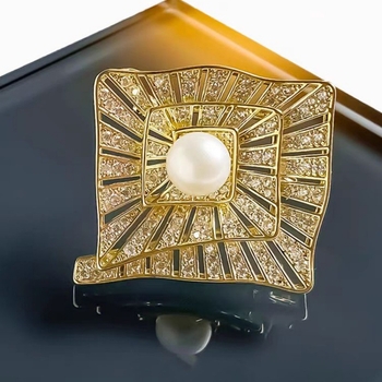Broșă din cupru, zirconiu micro-incrustat, design pătrat-labirint, perlă de apă dulce