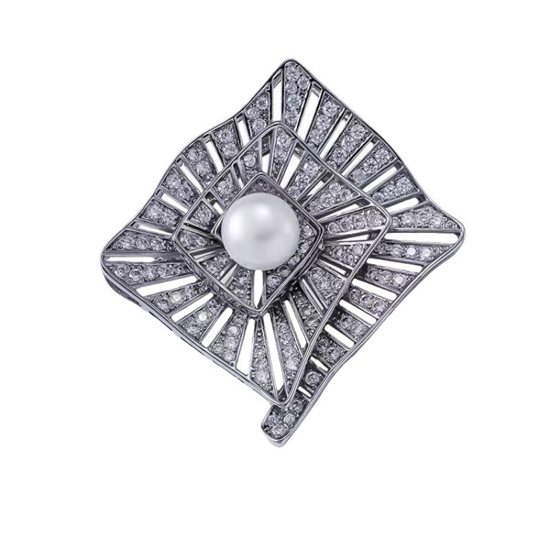 Broșă din cupru, zirconiu micro-incrustat, design pătrat-labirint, perlă de apă dulce