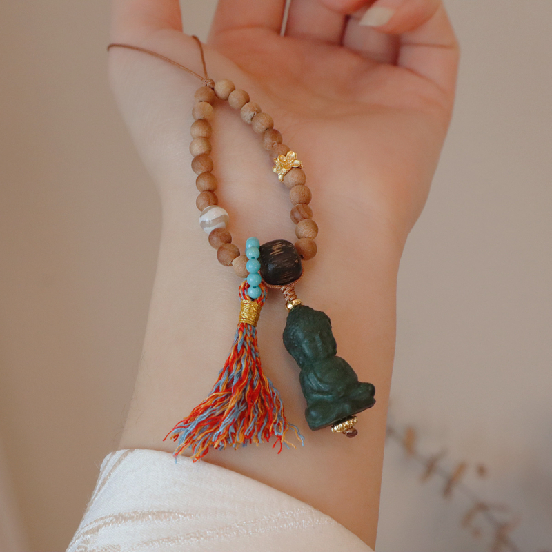 Sandelőfa festett medál virágos mintával – új kínai stílus, prémium modell, 2025 tavasz