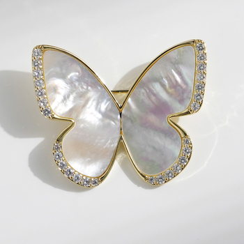 Rovar alakú kitűző, réz anyagú, elektroplakolás, dekoratív kiegészítő nőknek, sokoldalú stílus