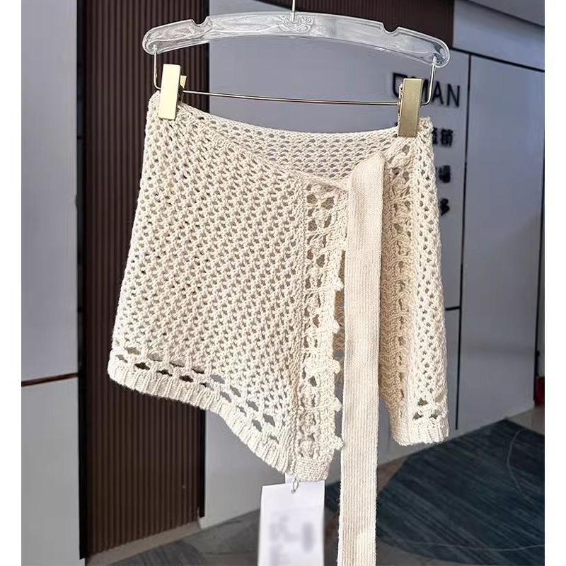 Adīti bikses ar režģa atverēm un auklēm, poliesters, Korejas stils, vasara 2021