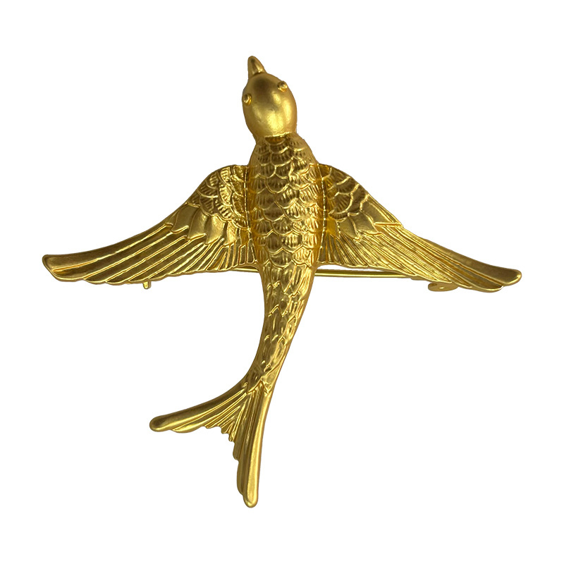 Ötvözetből készült kitűző – repülő madár, retro stílus, állat alak, elektroplakkolás