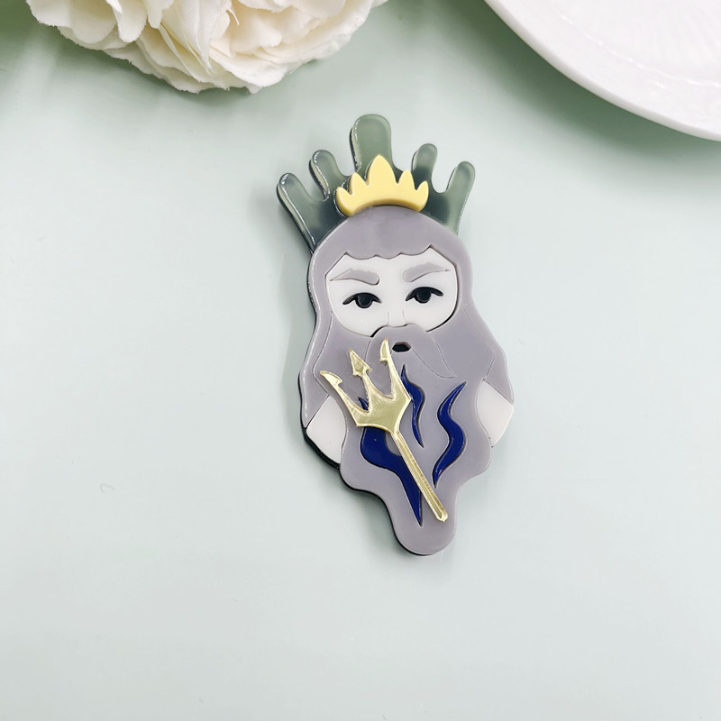 Akril brooch Poseidon motívummal (görög mitológia) – uniszex, dekoratív; Anyag: akril; Stílus: uniszex; Funkció: dekoráció; Testreszabás elérhető