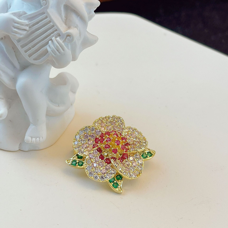 Virág formájú brooch réz anyagú, YIFANSHI márka, virág dizájn, elektroplakolás, dekoratív és multifunkcionális kiegészítő derékhoz
