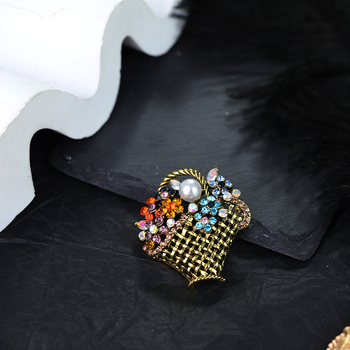 Broșă: coș cu flori, stil retro (Material: aliaj; Tratament: electroplating; Brand: Rulong Jewelry; Funcție: decorare)